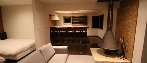 Suite, no fumadores | Caja fuerte, escritorio, wifi gratis