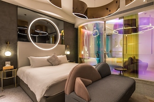 Habitación Gallery doble, 1 cama de matrimonio, no fumadores, bañera | Decoración individual, mobiliario individual, escritorio y wifi gratis