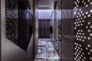 Silver style | Hallway - Bellus Inn (Tainan)