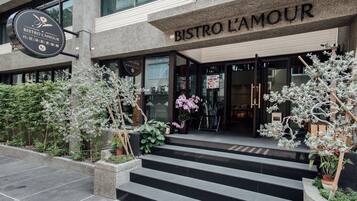 Framhlið gististaðar