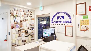 Reception - K-GUESTHOUSE Insadong 2 (Seoul)