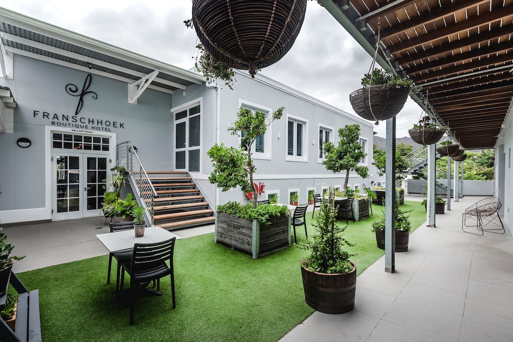 Le Quartier Francais, an SLH Hotel