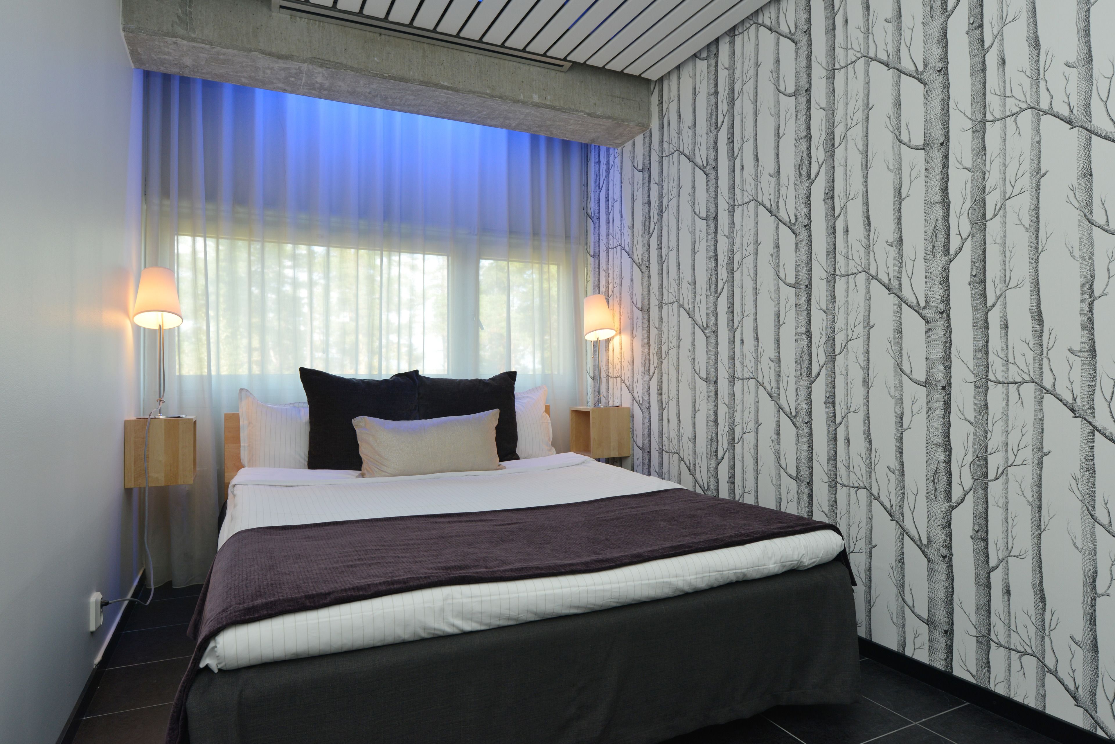 Comfort Double Room | Minibar, in-room safe, desk, rollaway beds