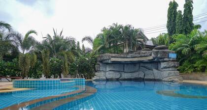 Baan Faa Talaychan Resort
