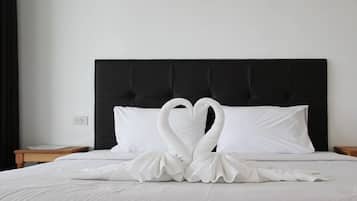 Habitación estándar con 2 camas individuales, 1 habitación | Escritorio, cortinas blackout y wifi gratis