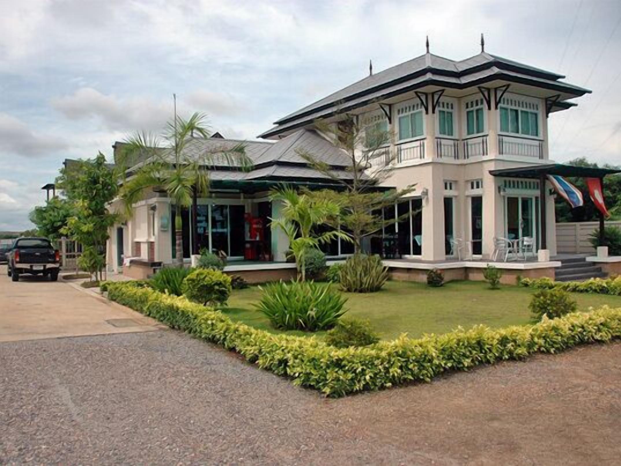 Sisään- ja uloskirjautumisautomaatti