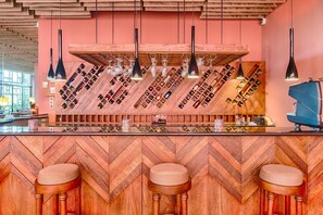 Bar (en la propiedad)
