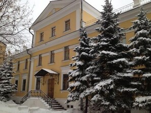 Point of interest - Croissant Bakery and Hotel (Moscow)