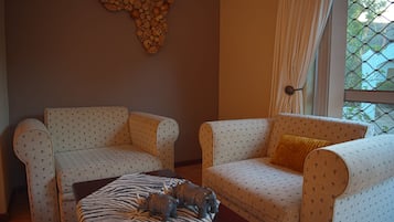 Rhino Studio Apartment | Living area