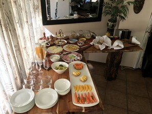 Interior - Easy Five (Cape Town)