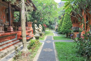 Terrace/patio - Yuliati House Ubud (Ubud)