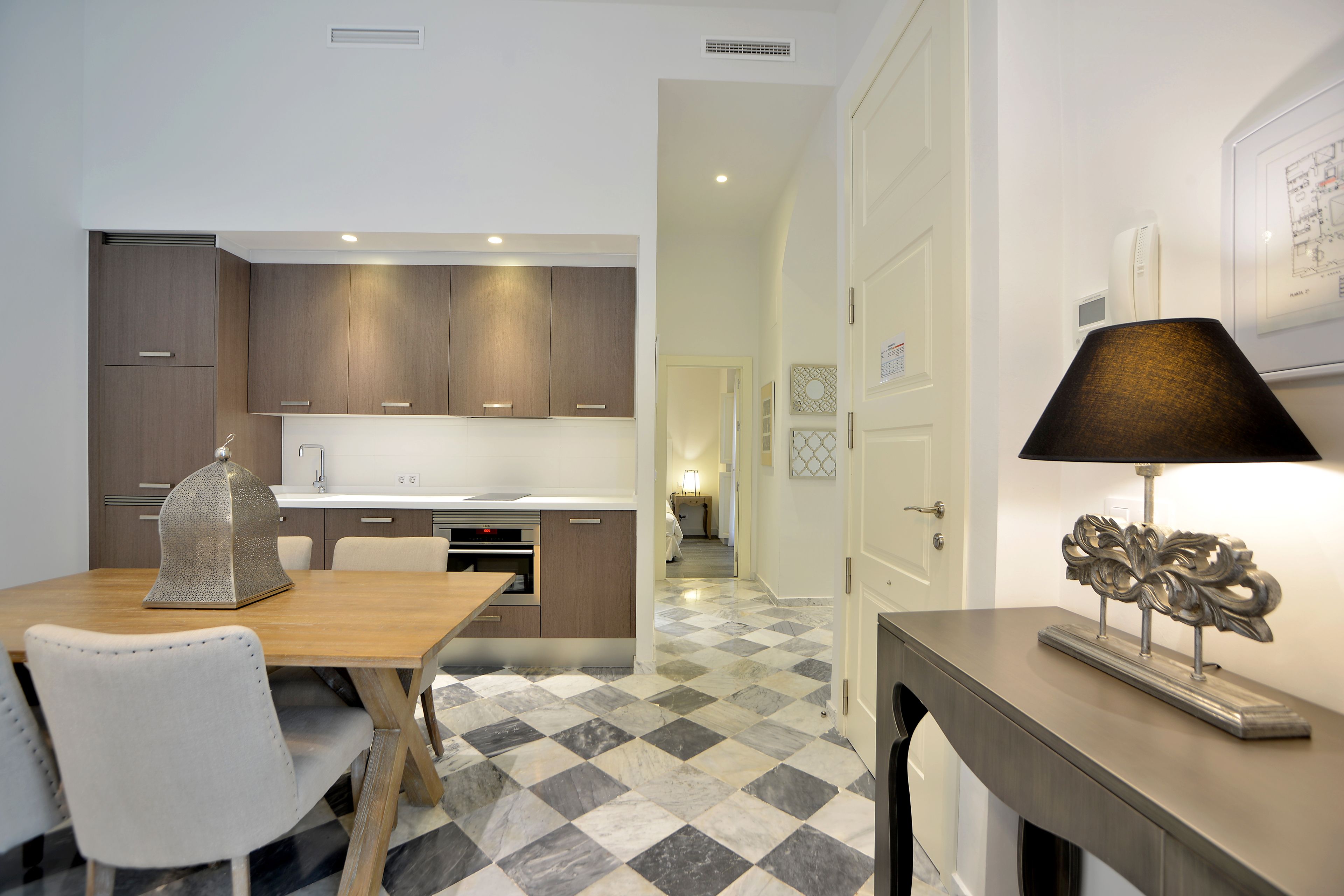 Appartement, 2 slaapkamers | Privékeuken | Een koelkast, een microgolfoven, een kookplaat, een espressoapparaat