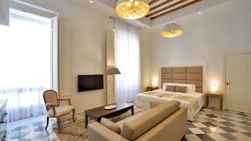 Deluxe-studiolejlighed - balkon | Mørklægningsgardiner, lydisolering, gratis Wi-Fi, sengetøj