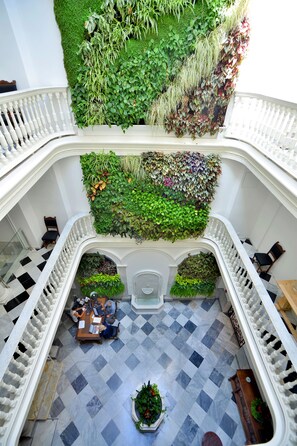 Lobby sitting area - Hotel El Armador Casa Palacio (Cádiz)