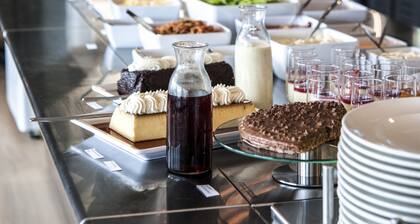 Hjorten Hotell Hitra