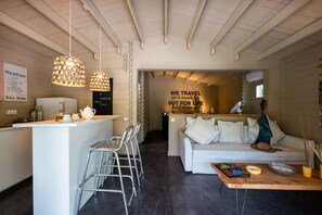 Family Studio Suite, Non Smoking, Pool View | Premium bedding, in-room safe, blackout drapes, free WiFi