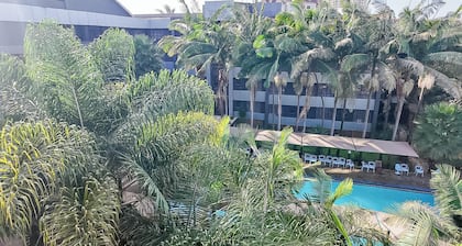 The Luke Hotel