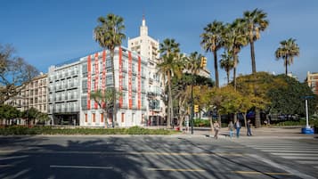 Fachada de la propiedad