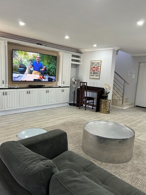 Bells and Whistles | Living area - Skylink Holiday Accommodation (East London)