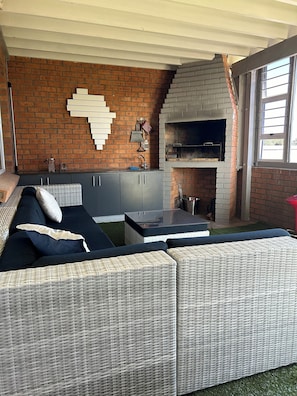 Bells and Whistles | Terraza o patio