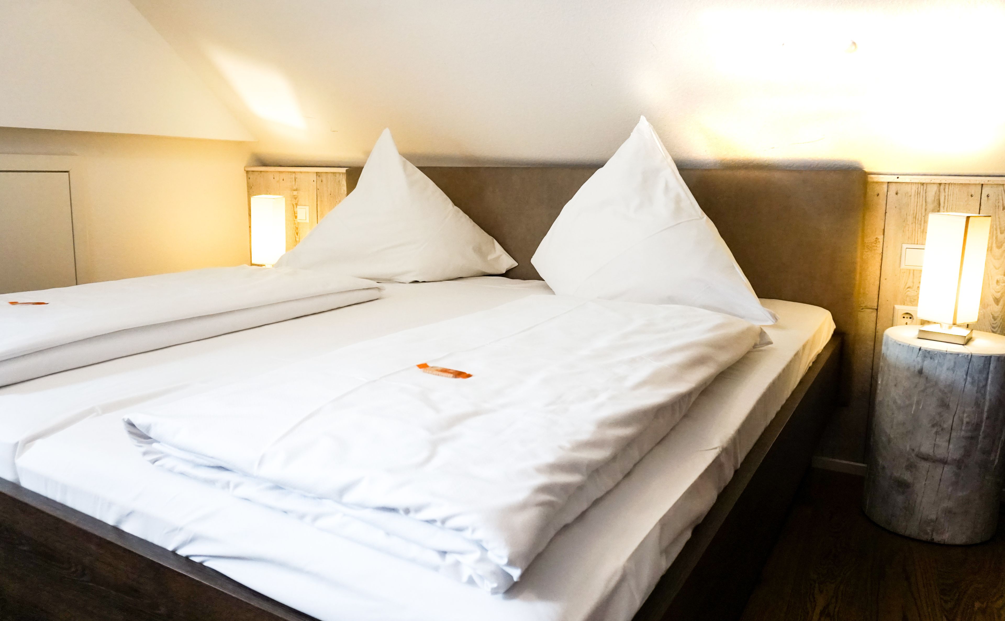 apartment, 1 bedroom | 1 bedroom, hypo-allergenic bedding, minibar, in-room safe