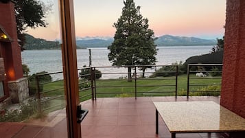 Exclusive Apartment, Lake View | Lake view