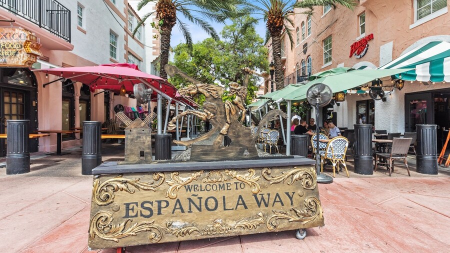 Kasa El Paseo Miami Beach