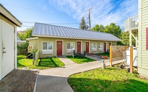 Exterior - Riverwalk Inn (Chelan)