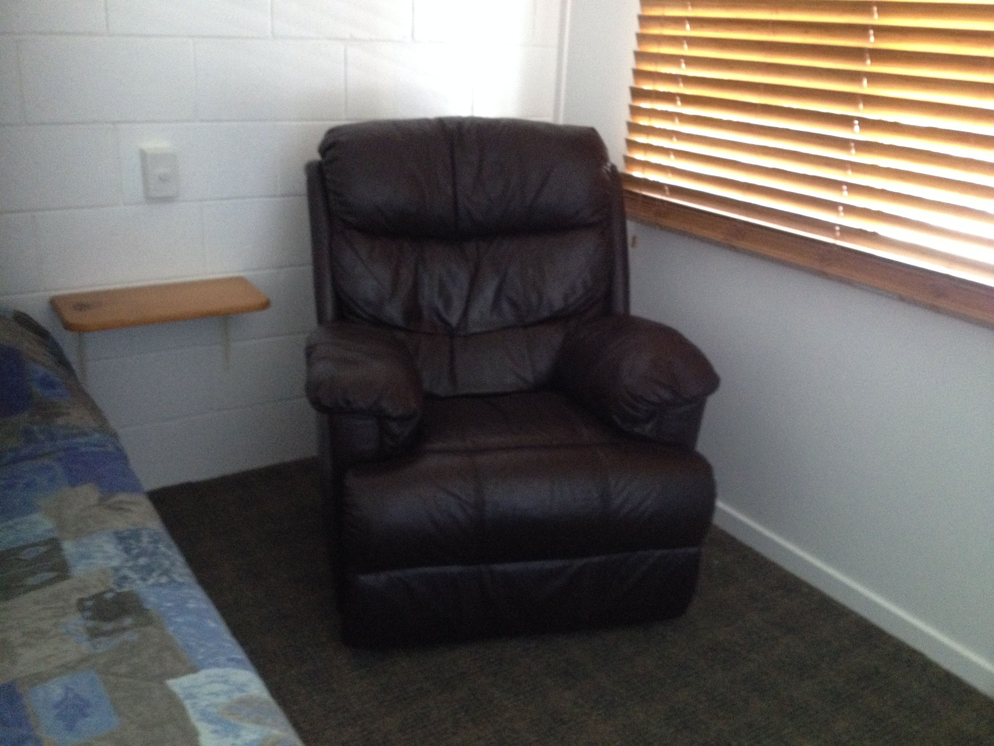 ルーム クイーンベッド 1 台 | 客室の設備とサービス