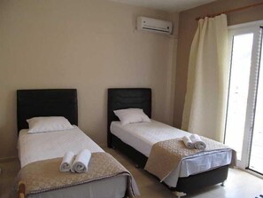 Room - Irini Stalis (Hersonissos)