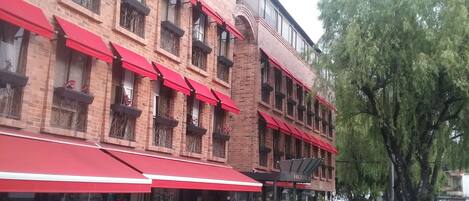 Fachada de la propiedad