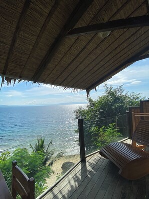 豪華單棟小屋, 1 張加大雙人床, 非吸煙房, 海景 | 海灘/海景