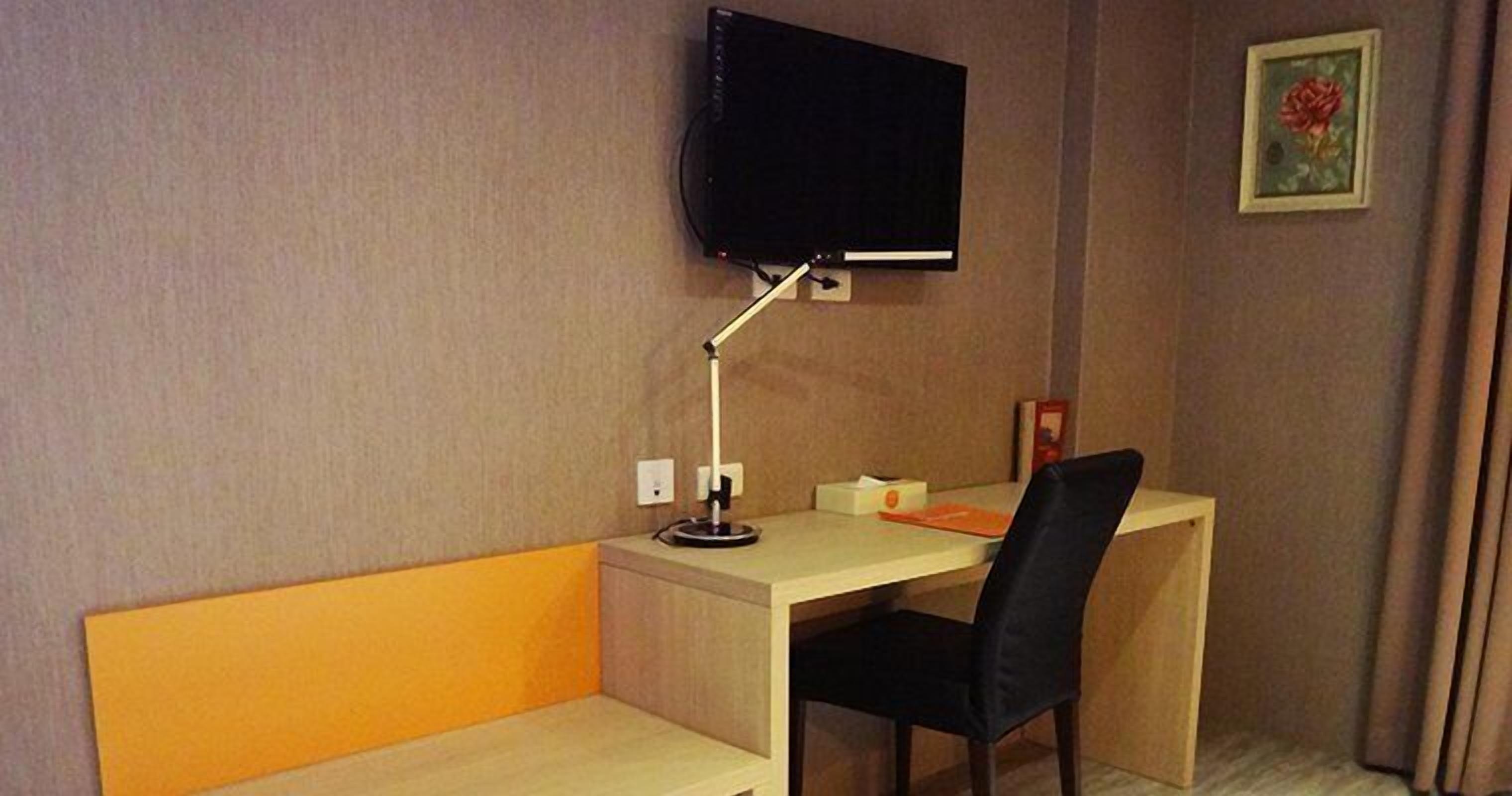 32-inch lcd tv with cable channels, tv