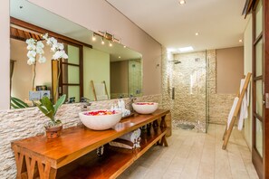 Villa, 3 Bedrooms, Private Pool | Bathroom | Separate tub and shower, deep soaking tub, free toiletries, hair dryer