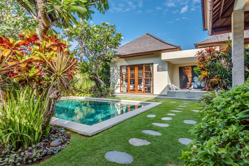 Villa Essence