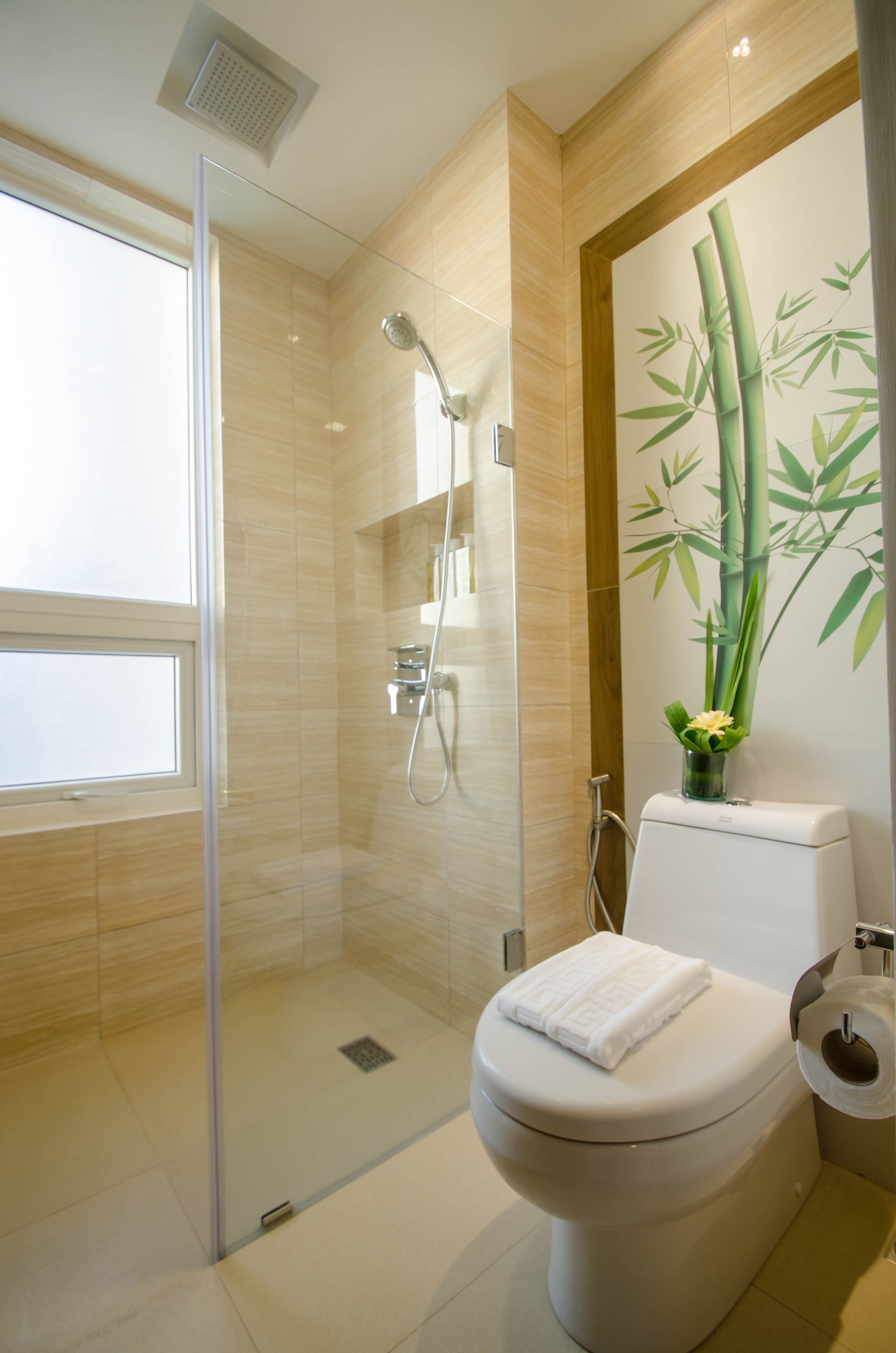 shower, free toiletries, hair dryer, slippers