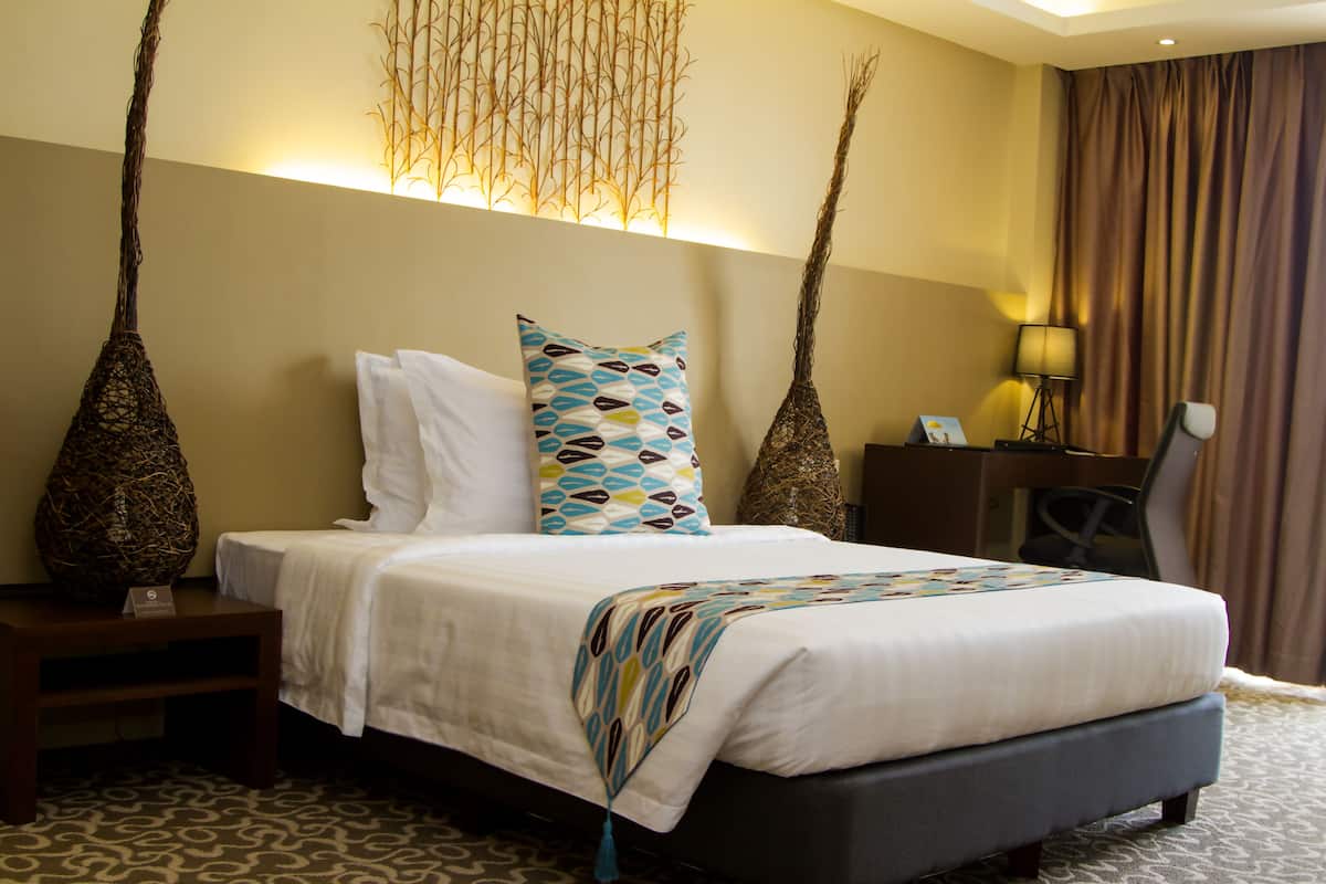 In-room safe, desk, blackout curtains, free WiFi