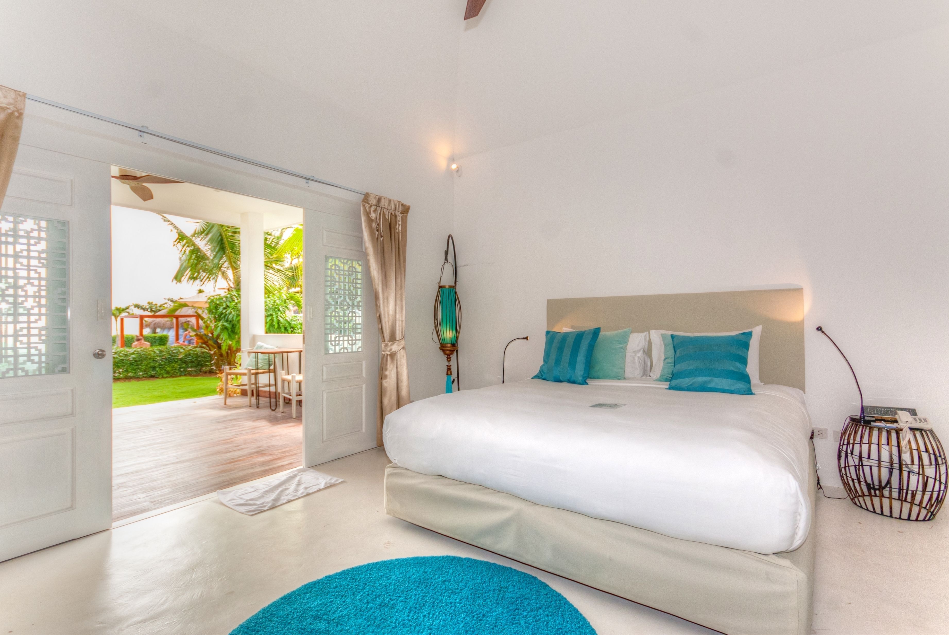 sea view | 1 bedroom, minibar, in-room safe, desk