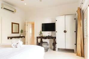 Garden View | Minibar, in-room safe, desk, blackout curtains - Sanae Beach Hua Hin  (Hua Hin)
