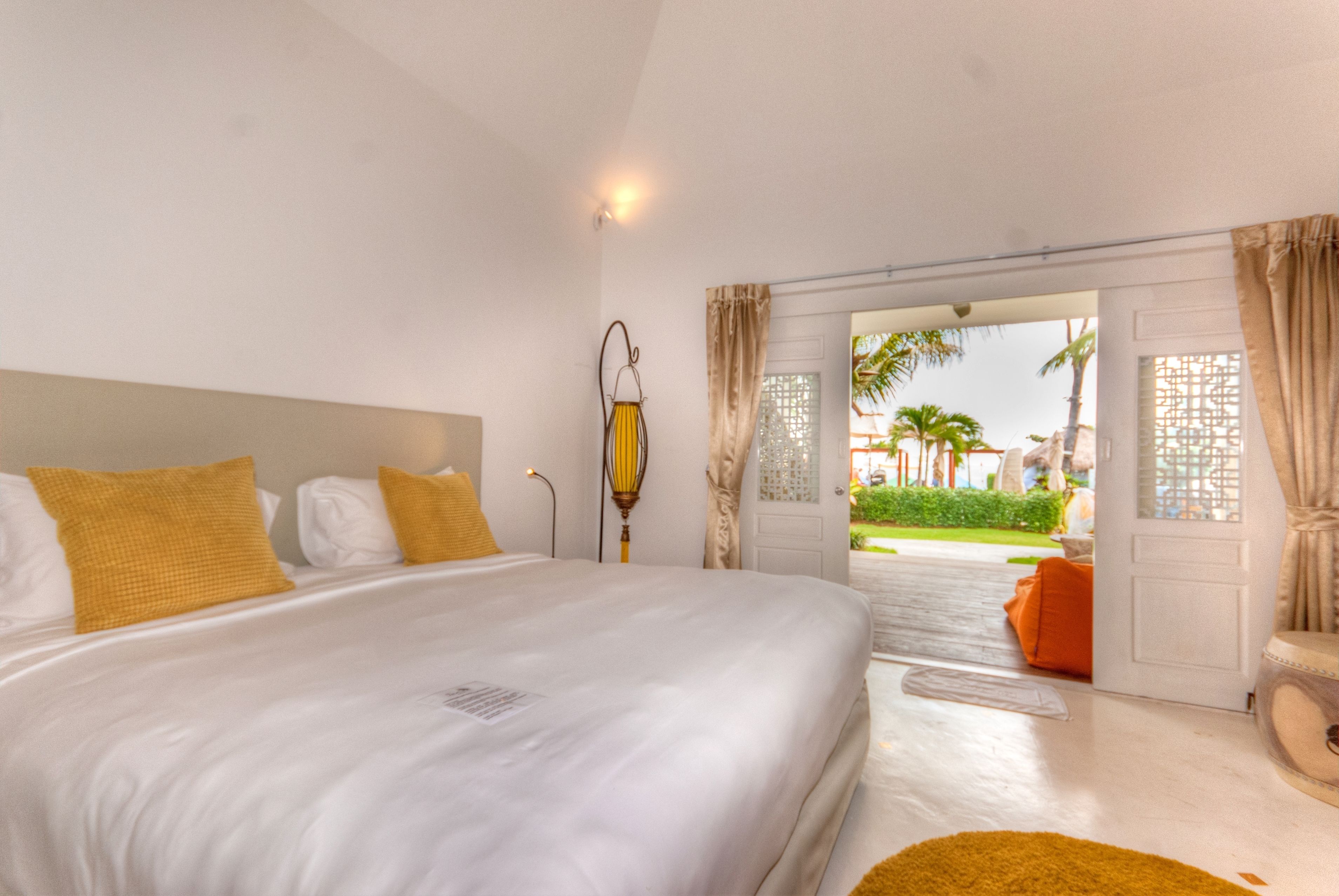 sea view | 1 bedroom, minibar, in-room safe, desk