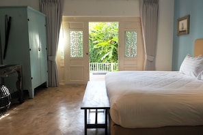 Garden View | Minibar, coffres-forts dans les chambres, bureau, rideaux occultants