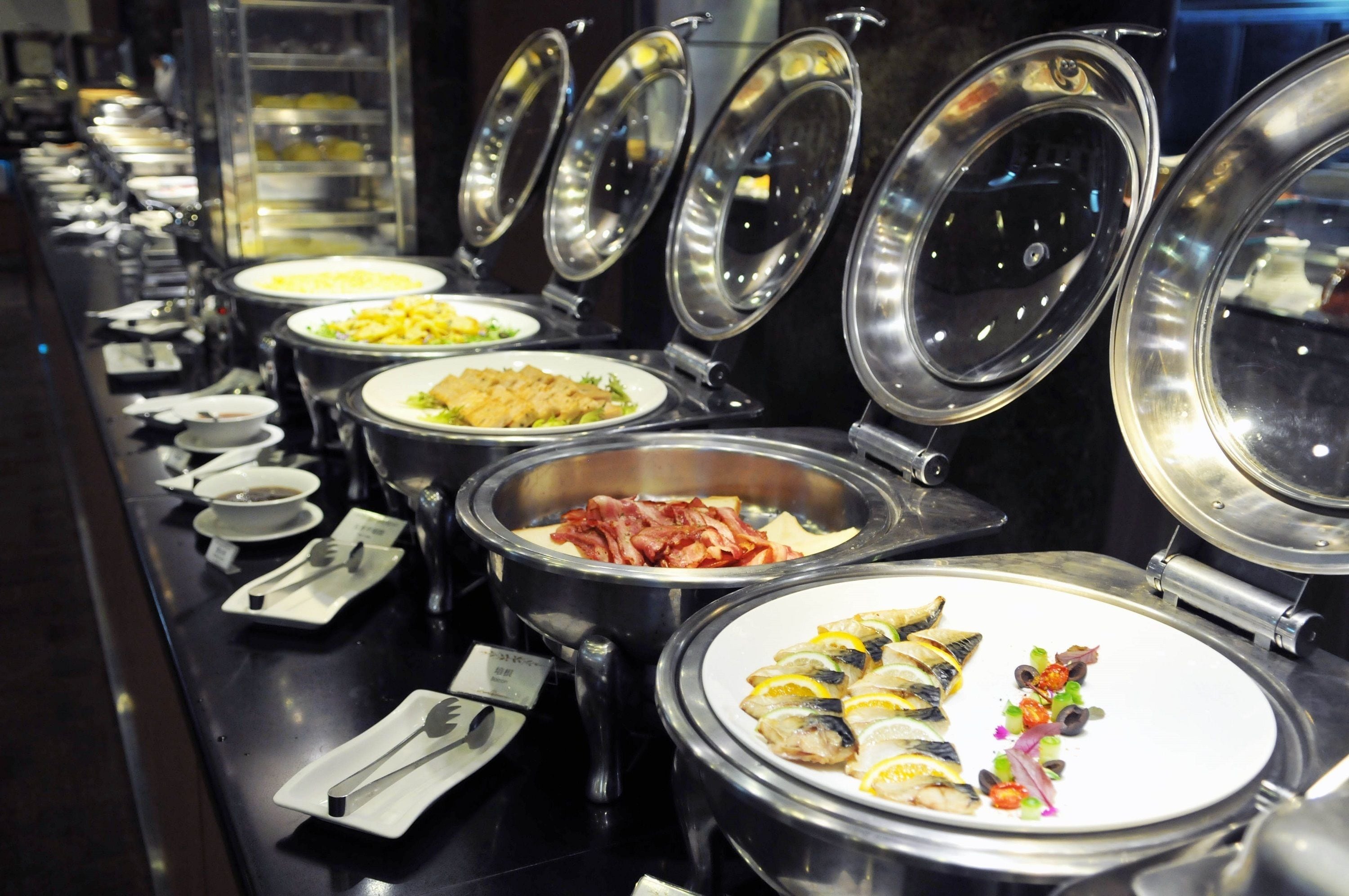 每日供應自助早餐 (每人 TWD638)