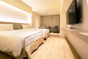 1 bedroom, blackout curtains, free WiFi, bed sheets