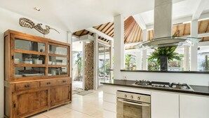 Ảnh chưa phân loại, 2 trong số 57 ảnh, nút