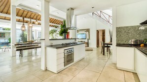 Ảnh chưa phân loại, 4 trong số 57 ảnh, nút