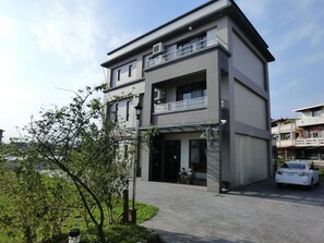 Exterior - Love Play House (Luodong)