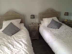 Twin Room, Private Bathroom