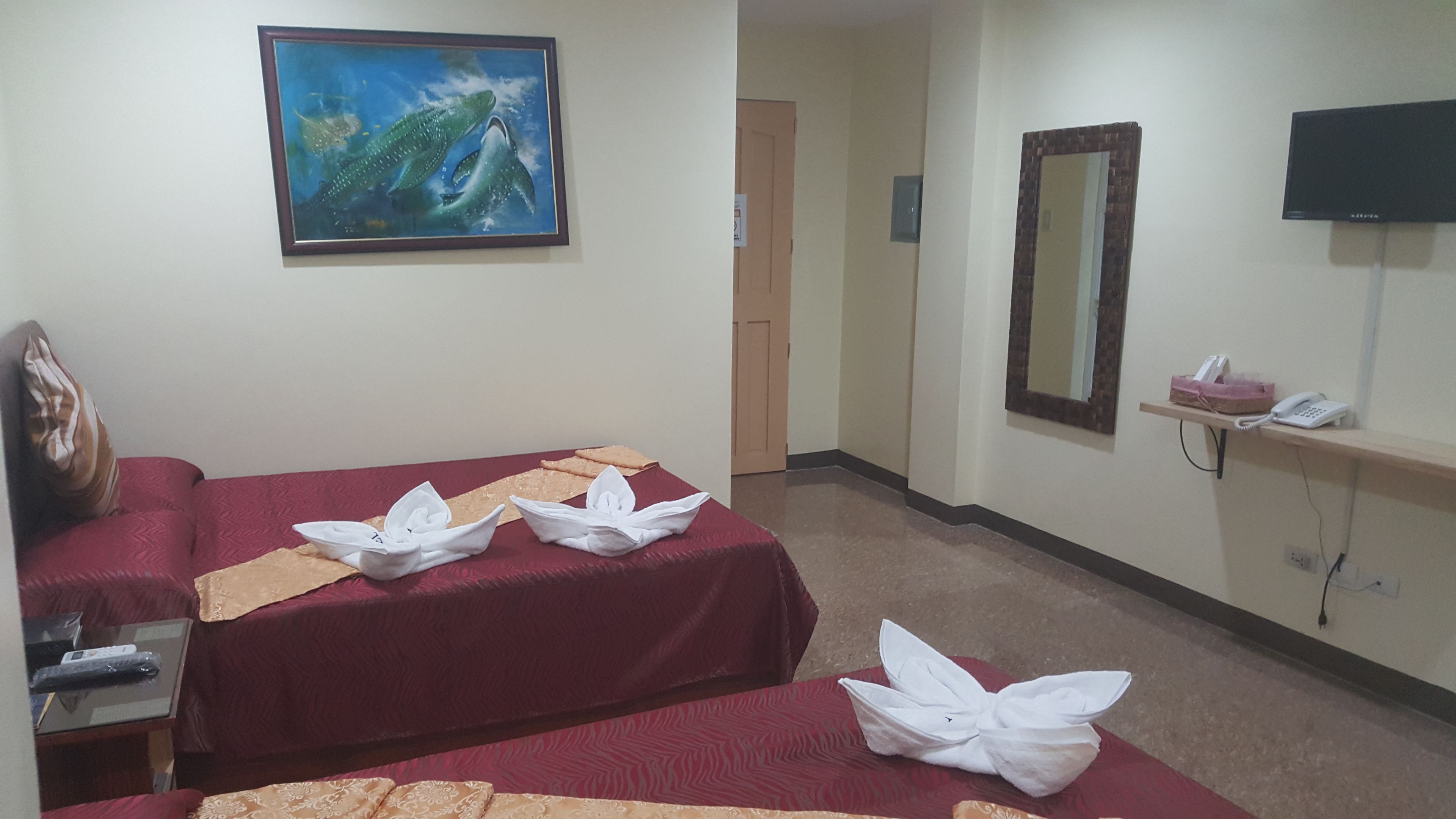 Deluxe Room, 1 Bedroom | Bar mini, meja, katil bayi/kot (surcaj), katil lipat simpan/tambahan 