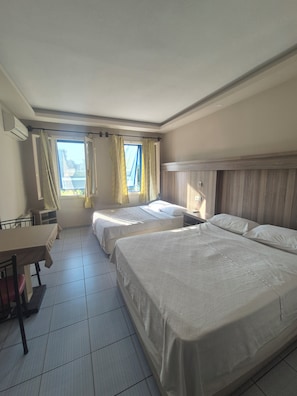 Front of property - Cihanay Hotel (Antalya)