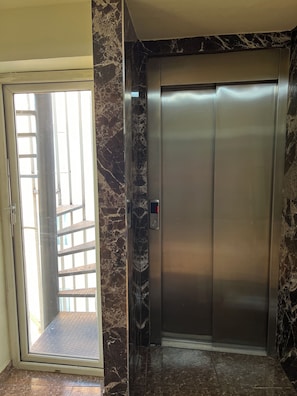 Building design - Cihanay Hotel (Antalya)